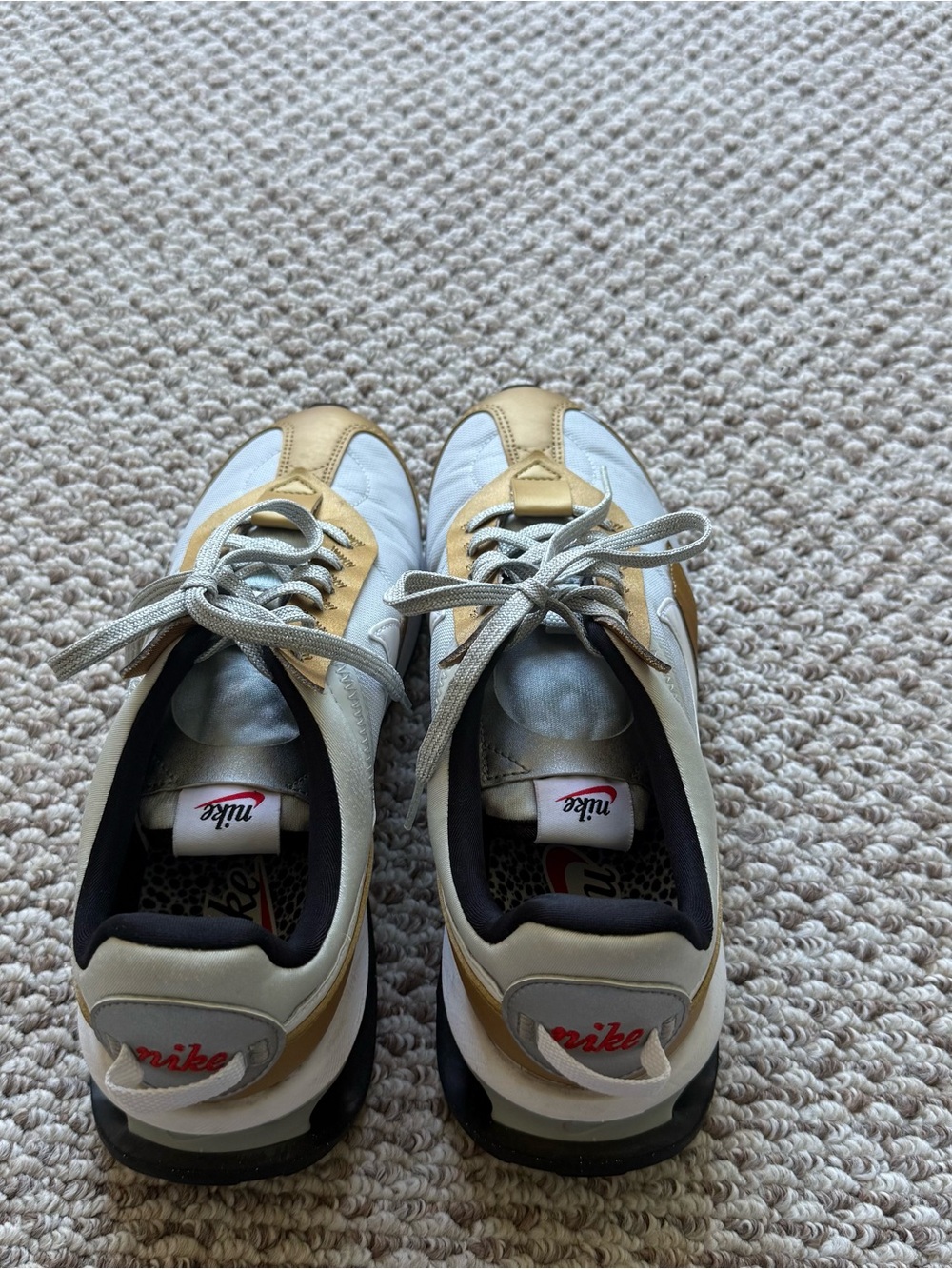 Nike Air Max Pre-Day SE Sneakers - Picture 5 of 7